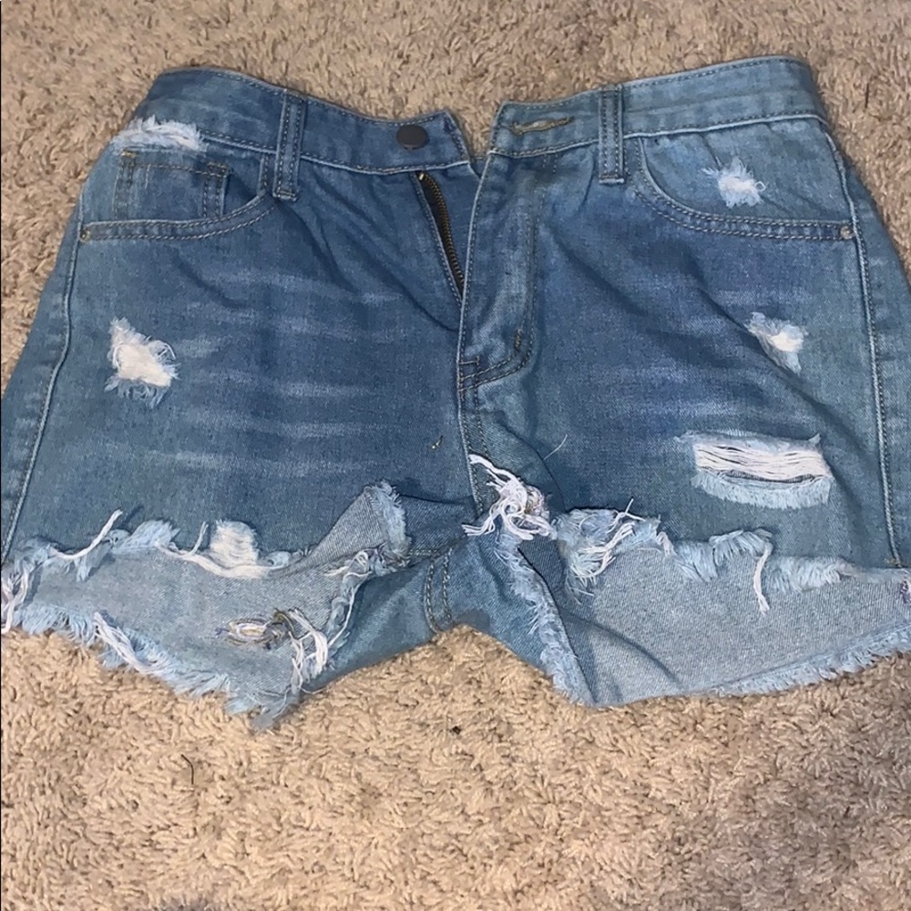 Romwe ripped jean shorts
